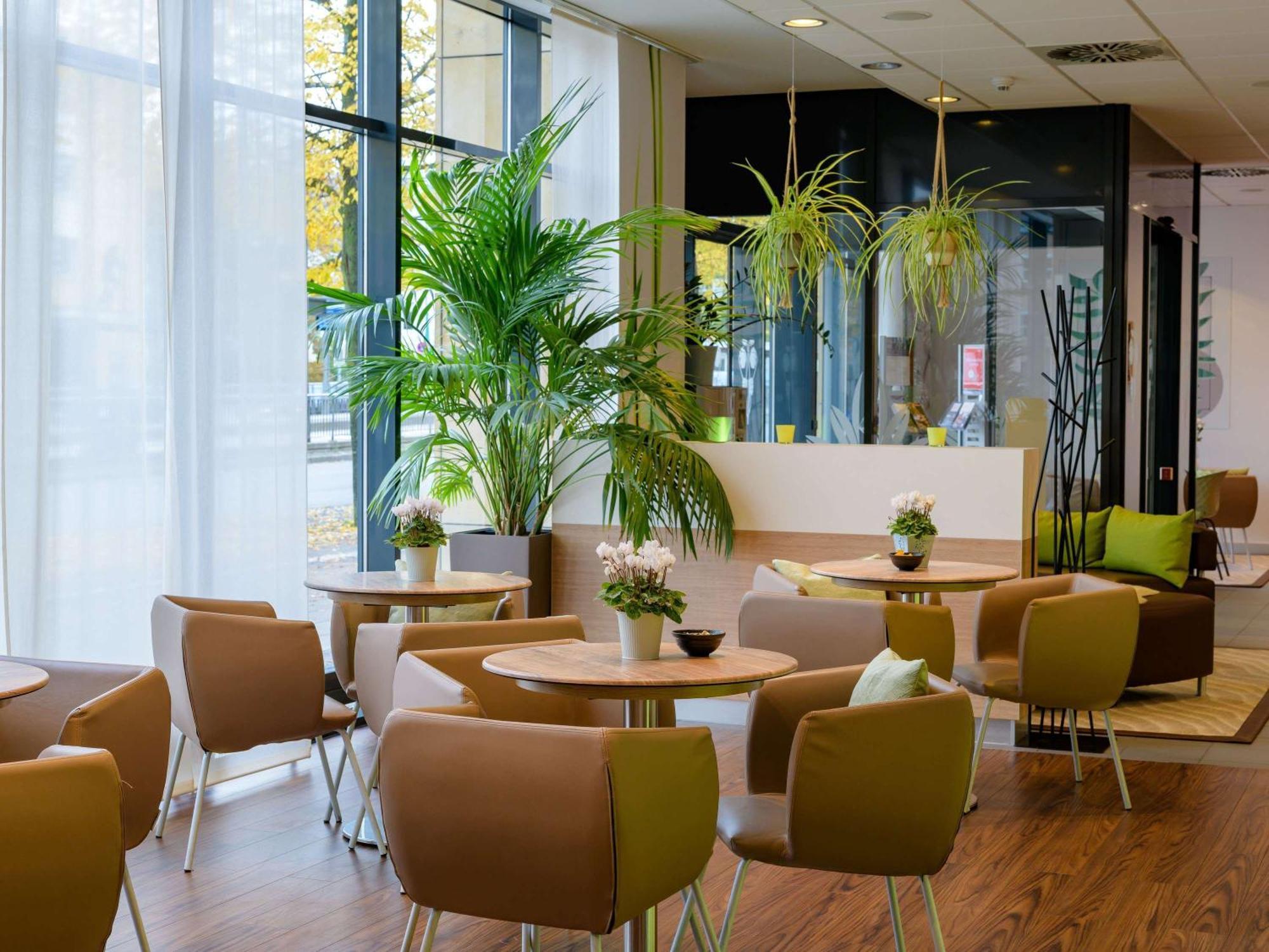 Ibis Heilbronn City Exterior foto