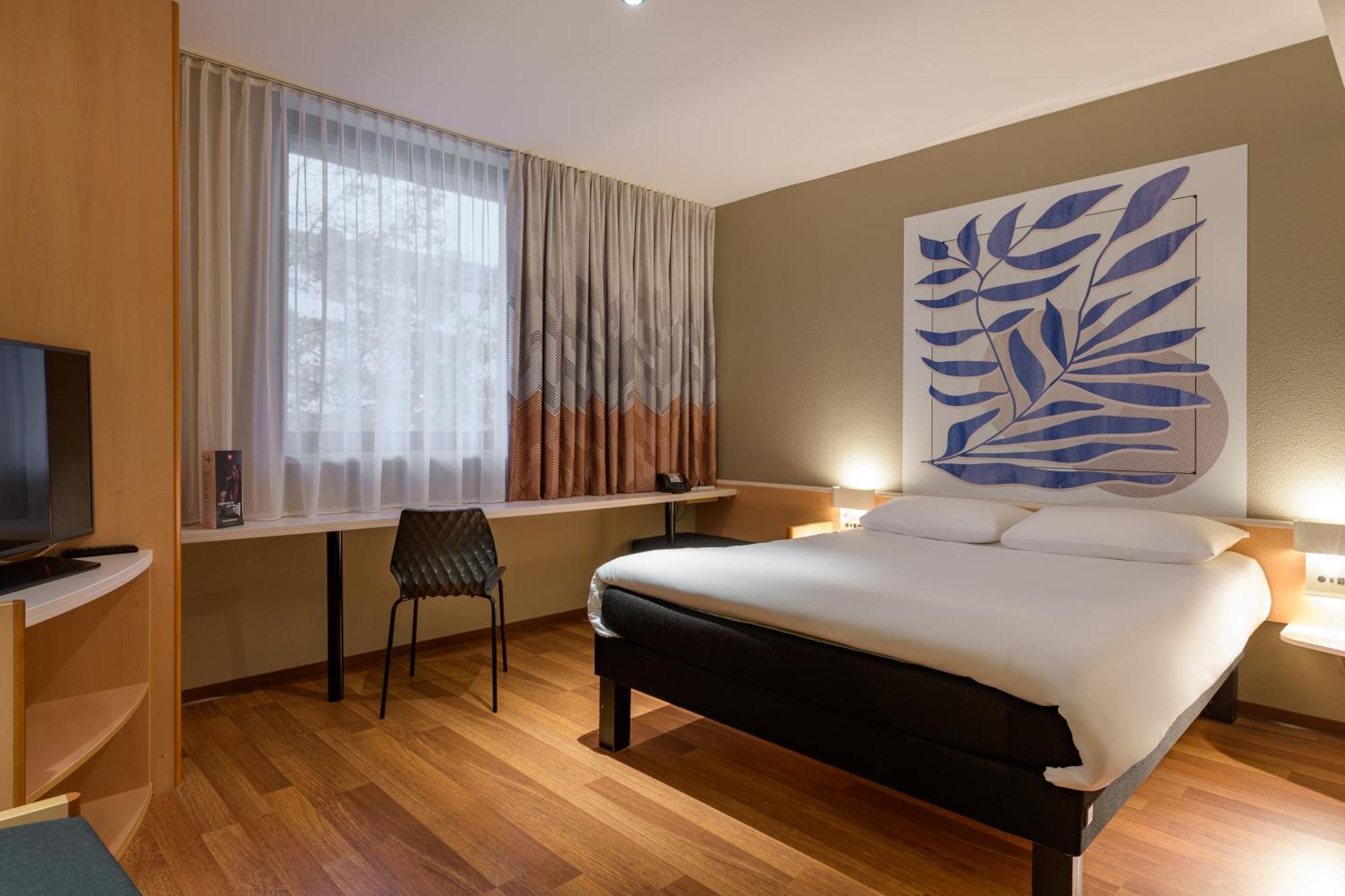Ibis Heilbronn City Exterior foto